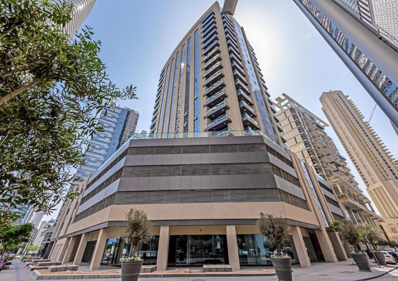 Urban Chic- Stylish 1br In Dunya Tower *